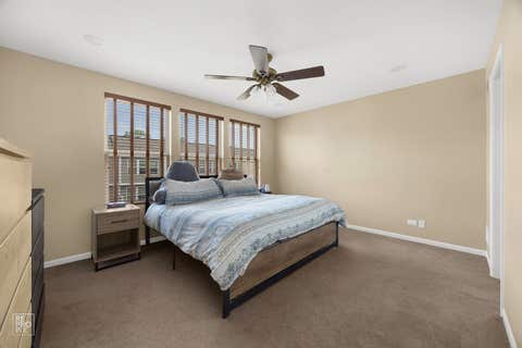 Tiny photo for 706 E Wing Street, Arlington Heights, IL 60004 (MLS # 12733097)