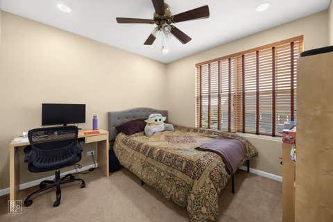 Tiny photo for 706 E Wing Street, Arlington Heights, IL 60004 (MLS # 12733097)