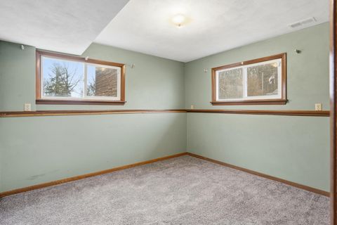 Tiny photo for 610 4th Street S, Cordova, IL 61242 (MLS # 100000083)