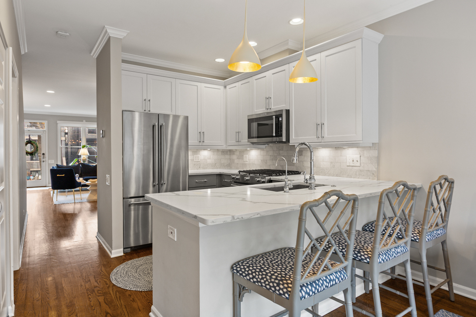 1860 N Wilmot Avenue