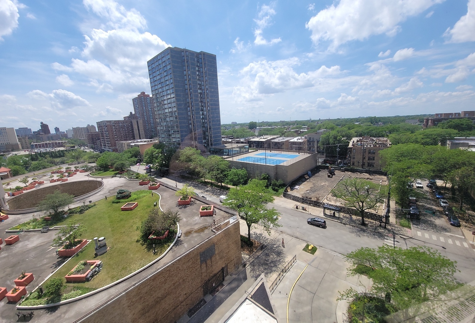 5415 N SHERIDAN Road 901