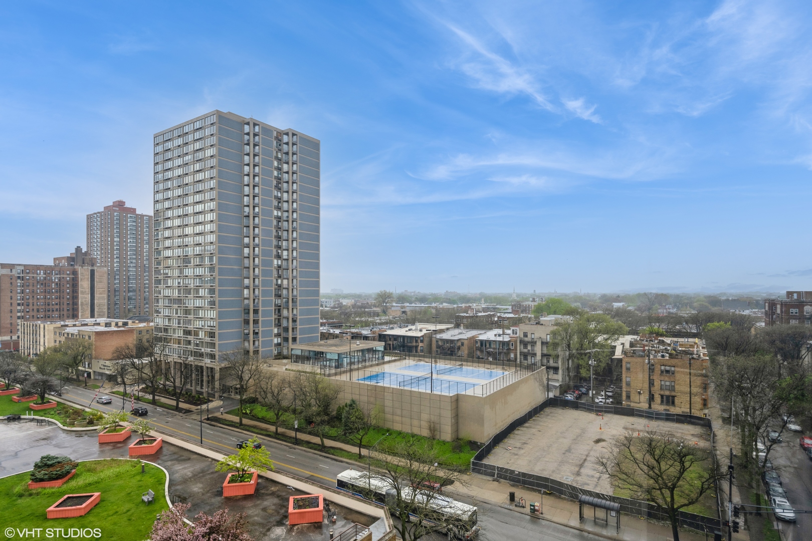 5415 N SHERIDAN Road 901