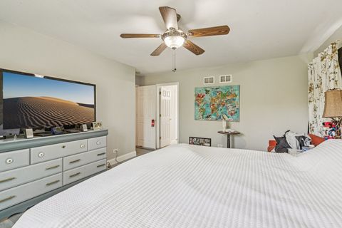 Tiny photo for 3743 Sonoma Circle, Lake In The Hills, IL 60156 (MLS # 12462367)