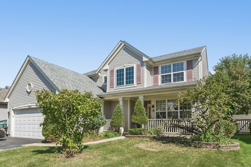 Photo for 3743 Sonoma Circle, Lake In The Hills, IL 60156 (MLS # 12462367)