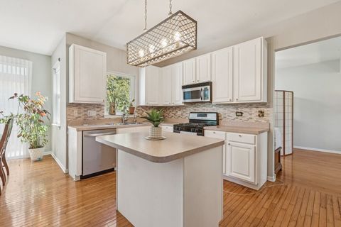 Tiny photo for 3743 Sonoma Circle, Lake In The Hills, IL 60156 (MLS # 12462367)