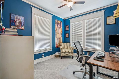 Tiny photo for 1118 W 15TH Street, Davenport, IA 52804 (MLS # QC4269457)