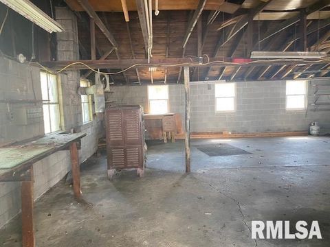 Tiny photo for 1509 E 4TH Street, West Frankfort, IL 62896 (MLS # EB458599)