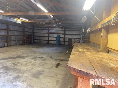 Tiny photo for 1509 E 4TH Street, West Frankfort, IL 62896 (MLS # EB458599)