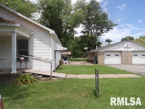 Tiny photo for 1509 E 4TH Street, West Frankfort, IL 62896 (MLS # EB458599)
