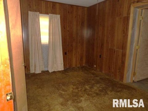 Tiny photo for 1509 E 4TH Street, West Frankfort, IL 62896 (MLS # EB458599)