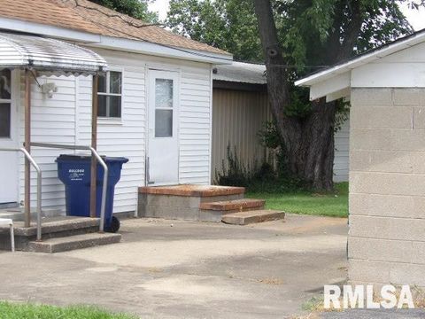 Tiny photo for 1509 E 4TH Street, West Frankfort, IL 62896 (MLS # EB458599)