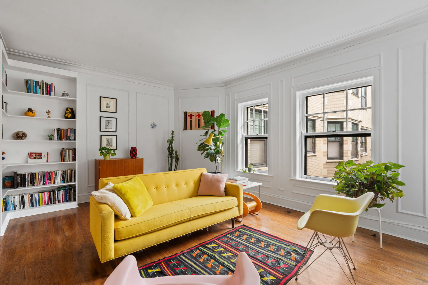 548 Sheridan Road 2N