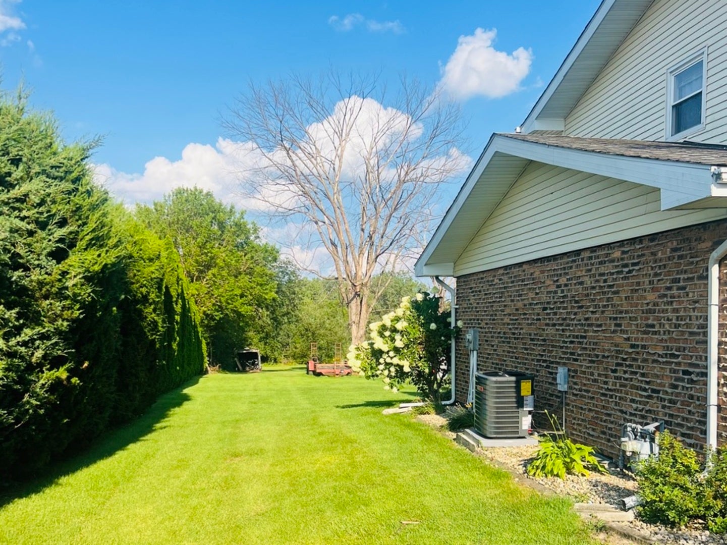 23131 S Volbrecht Road