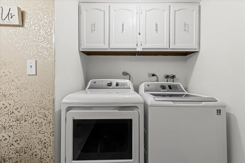 Tiny photo for 3505 Lakeview Drive #204, Hazel Crest, IL 60429 (MLS # 12439877)