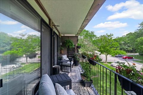 Tiny photo for 3505 Lakeview Drive #204, Hazel Crest, IL 60429 (MLS # 12439877)