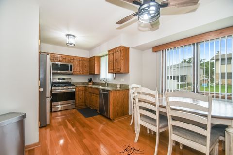 Tiny photo for 15524 Pine Road, Oak Forest, IL 60452 (MLS # 12471187)