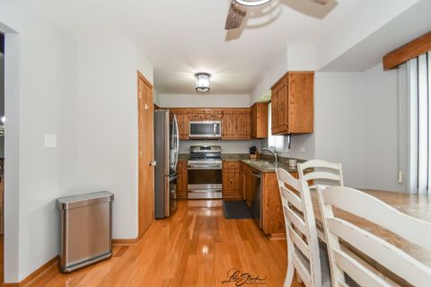 Tiny photo for 15524 Pine Road, Oak Forest, IL 60452 (MLS # 12471187)