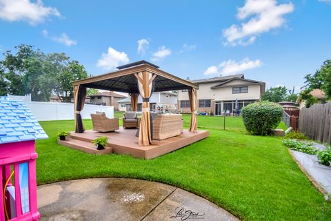 Tiny photo for 15524 Pine Road, Oak Forest, IL 60452 (MLS # 12471187)