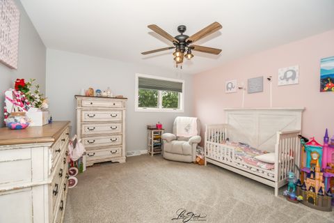 Tiny photo for 15524 Pine Road, Oak Forest, IL 60452 (MLS # 12471187)