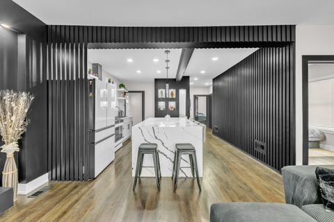 Tiny photo for 4938 N Central Park Avenue, Chicago, IL 60625 (MLS # 12459729)