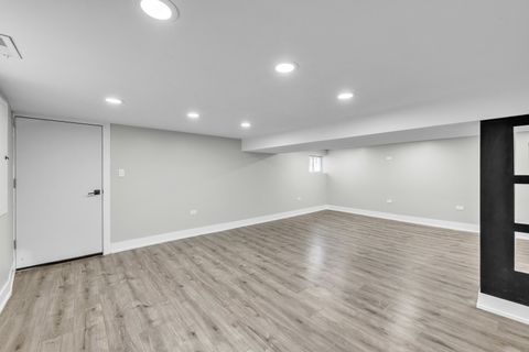 Tiny photo for 4938 N Central Park Avenue, Chicago, IL 60625 (MLS # 12459729)