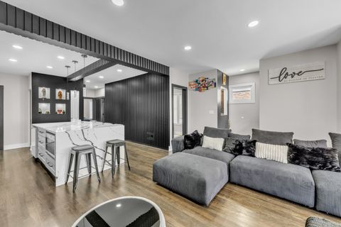 Tiny photo for 4938 N Central Park Avenue, Chicago, IL 60625 (MLS # 12459729)