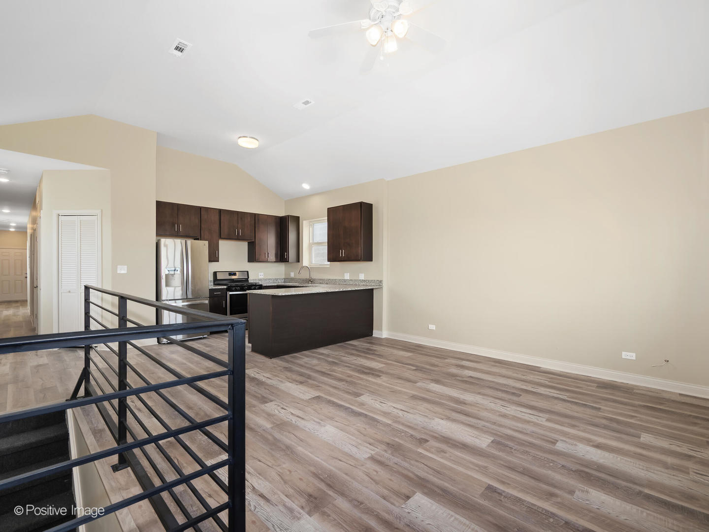 2855 W Arthington Street