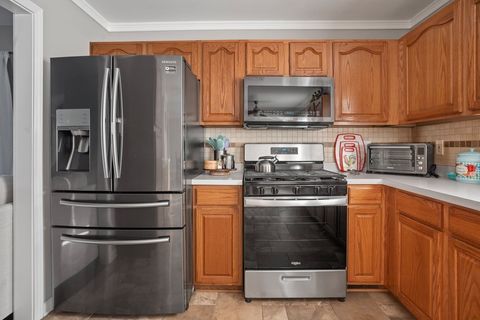 Tiny photo for 232 Stamford Lane, Romeoville, IL 60446 (MLS # 12584793)