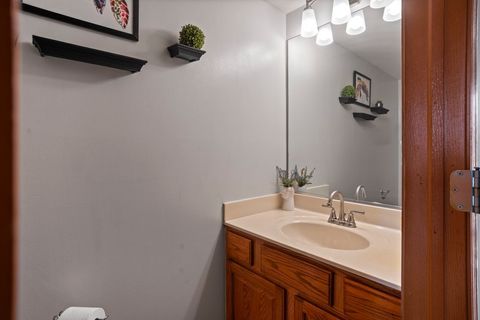 Tiny photo for 232 Stamford Lane, Romeoville, IL 60446 (MLS # 12584793)