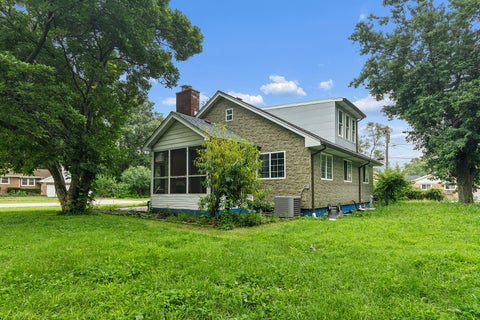 Tiny photo for 11200 S Octavia Avenue, Worth, IL 60482 (MLS # 12717839)