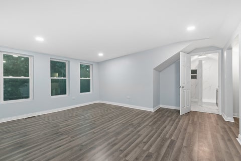 Tiny photo for 11200 S Octavia Avenue, Worth, IL 60482 (MLS # 12717839)