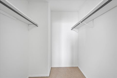 Tiny photo for 6033 N Sheridan Road #34M, Chicago, IL 60660 (MLS # 12577809)