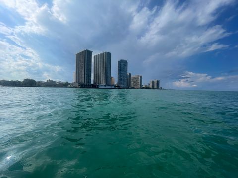 Tiny photo for 6033 N Sheridan Road #34M, Chicago, IL 60660 (MLS # 12577809)