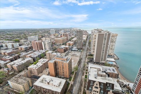 Tiny photo for 6033 N Sheridan Road #34M, Chicago, IL 60660 (MLS # 12577809)
