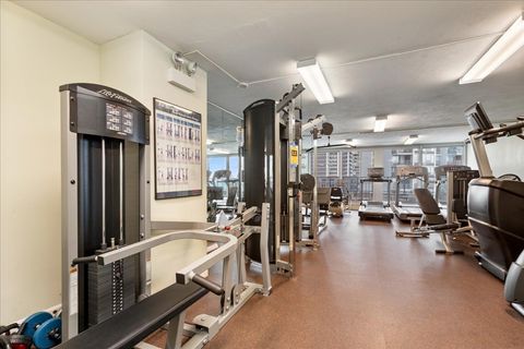 Tiny photo for 6033 N Sheridan Road #34M, Chicago, IL 60660 (MLS # 12577809)