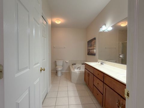 Tiny photo for 115 Hillwood Place #115, Aurora, IL 60506 (MLS # 12457494)