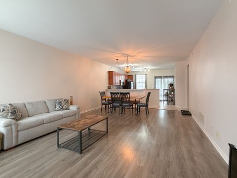 Tiny photo for 115 Hillwood Place #115, Aurora, IL 60506 (MLS # 12457494)