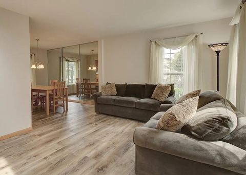 Tiny photo for 2799 Squaw Valley Trail, Aurora, IL 60503 (MLS # 12586224)