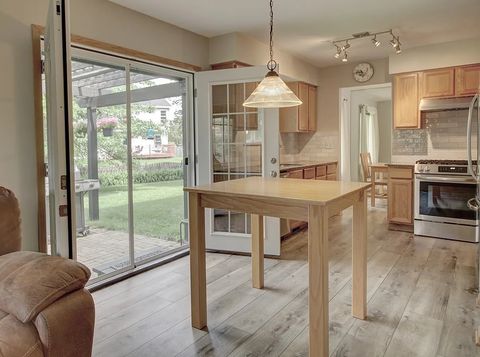 Tiny photo for 2799 Squaw Valley Trail, Aurora, IL 60503 (MLS # 12586224)