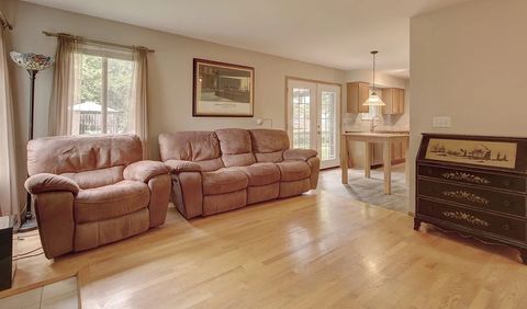 Tiny photo for 2799 Squaw Valley Trail, Aurora, IL 60503 (MLS # 12586224)