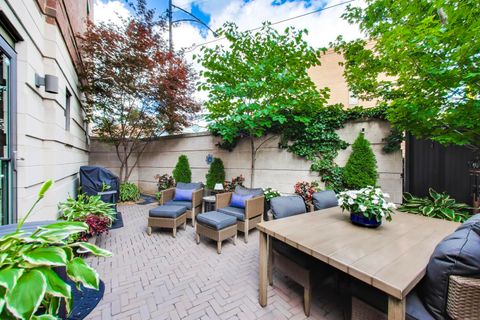Tiny photo for 2868 N Orchard Street, Chicago, IL 60657 (MLS # 12681446)