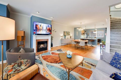 Tiny photo for 2868 N Orchard Street, Chicago, IL 60657 (MLS # 12681446)
