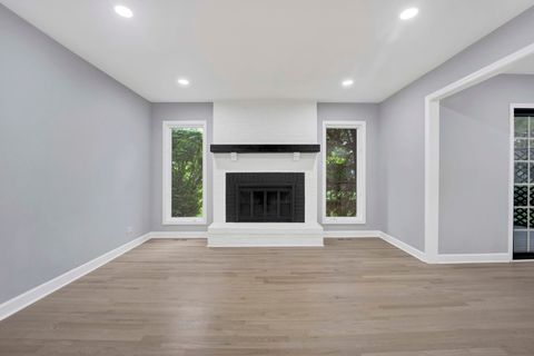 Tiny photo for 5701 Foxgate Lane, Hinsdale, IL 60521 (MLS # 12479441)