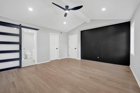 Tiny photo for 5701 Foxgate Lane, Hinsdale, IL 60521 (MLS # 12479441)