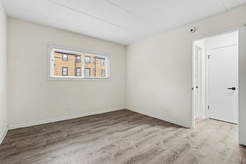 Tiny photo for 135 S Kenilworth Avenue #6, Oak Park, IL 60302 (MLS # 12629019)