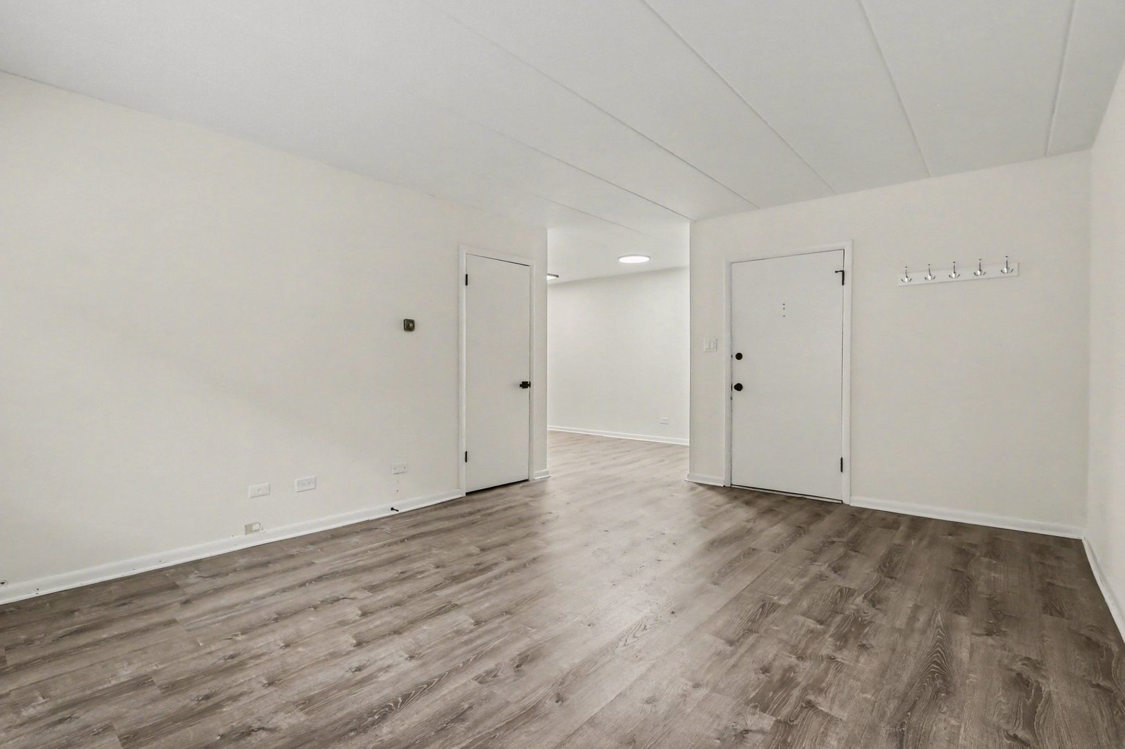 135 S Kenilworth Avenue 6