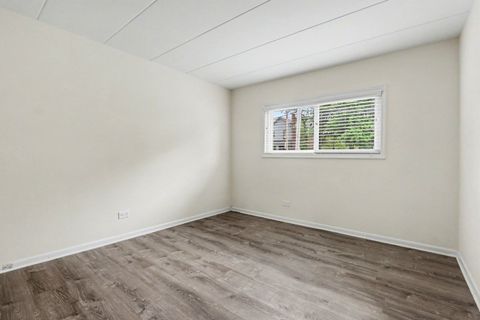 Tiny photo for 135 S Kenilworth Avenue #6, Oak Park, IL 60302 (MLS # 12629019)