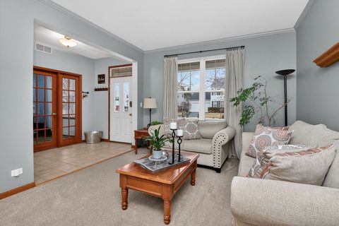 Tiny photo for 2721 Lansdale Avenue, Aurora, IL 60503 (MLS # 12580277)