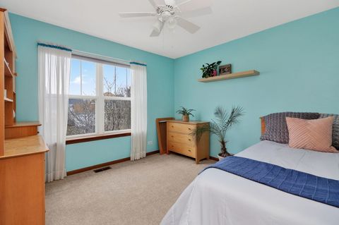 Tiny photo for 2721 Lansdale Avenue, Aurora, IL 60503 (MLS # 12580277)