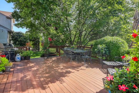 Tiny photo for 2721 Lansdale Avenue, Aurora, IL 60503 (MLS # 12580277)